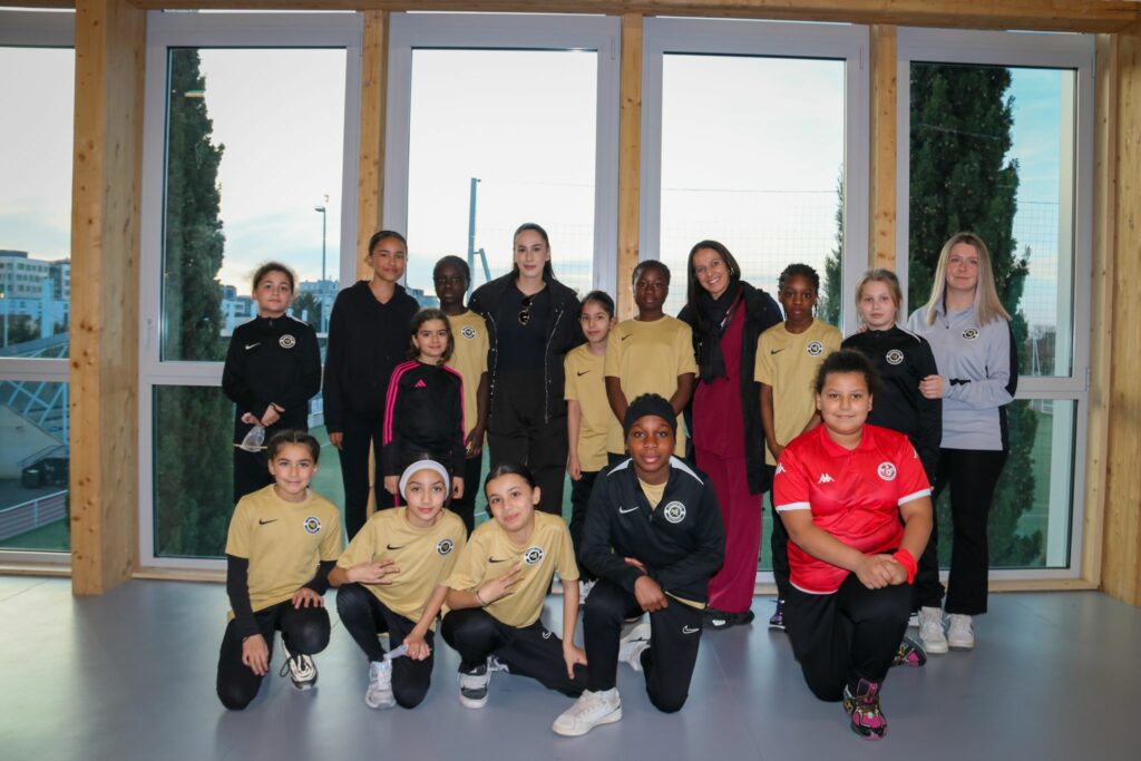 Les jeunes joueuses du FC93 réunies pour une journée de sensibilisation et de partage